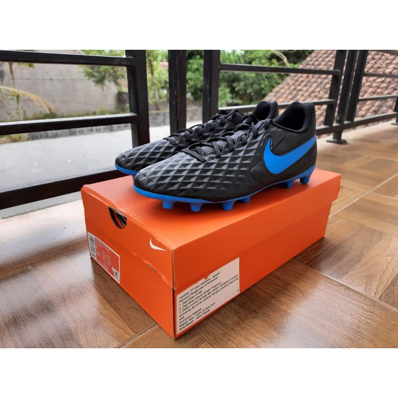 Nike Tiempo Legend 8 Club FG