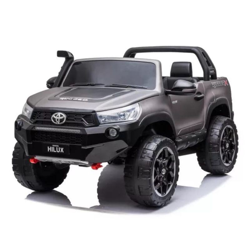 MOBIL AKI TOYOTA HILUX 850 BODY CAT PAITING LISENSI BAN KARET JOK KULIT~MAINAN MOBIL AKI ANAK