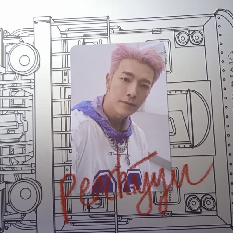 DONGHAE SMCU SMTOWN VER