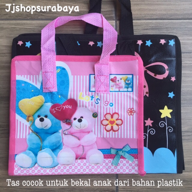 Tas plastik terpal serbaguna bisa juga untuk bekal anak