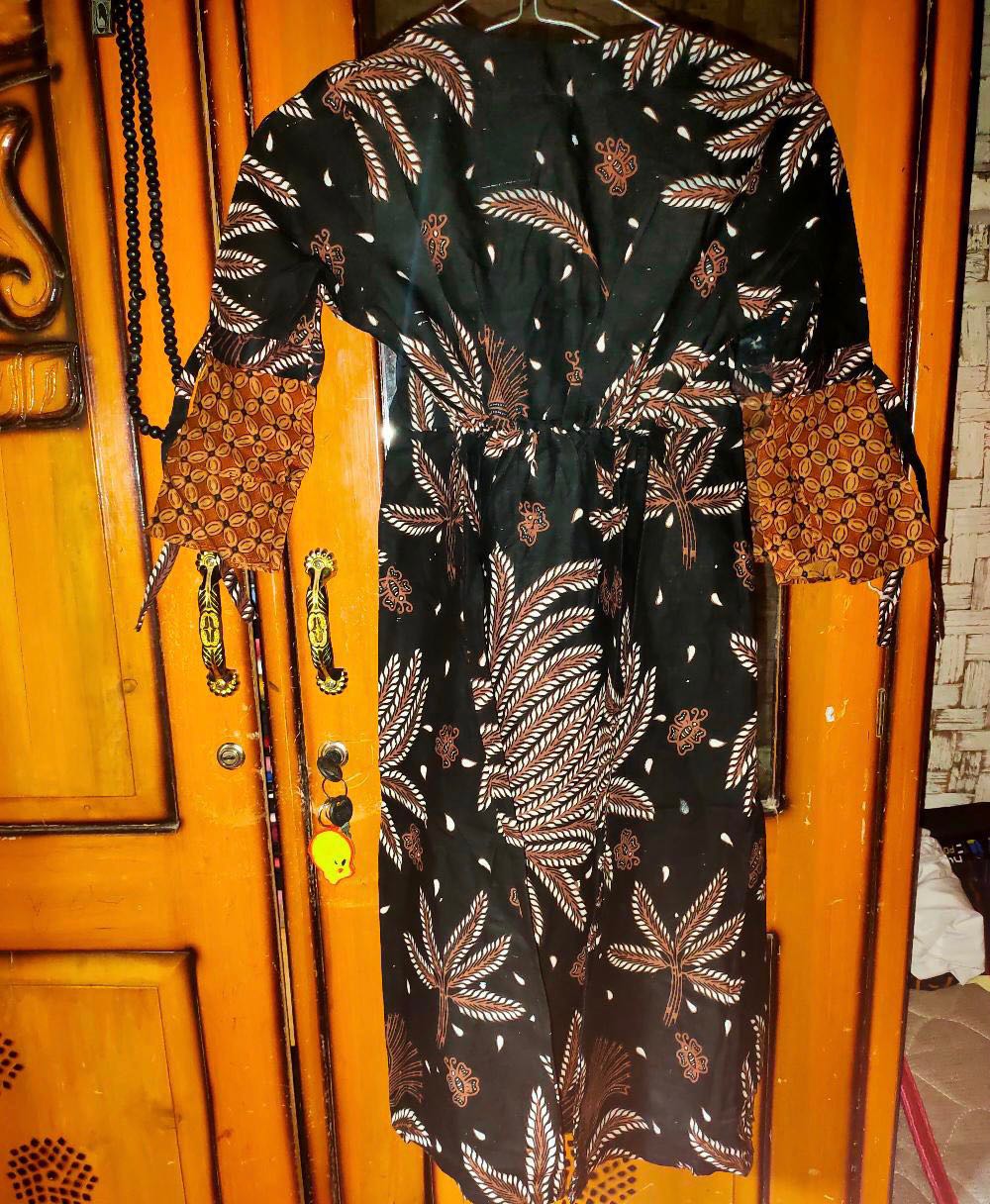 Batik Couple Keluarga Sania Ruffle Ori Ndoro Jowi Dnt Motif Manggar Abu