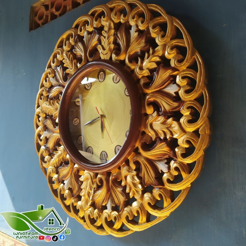 Jam Dinding Hias Ukir // Jam Jati Jepara Finishing