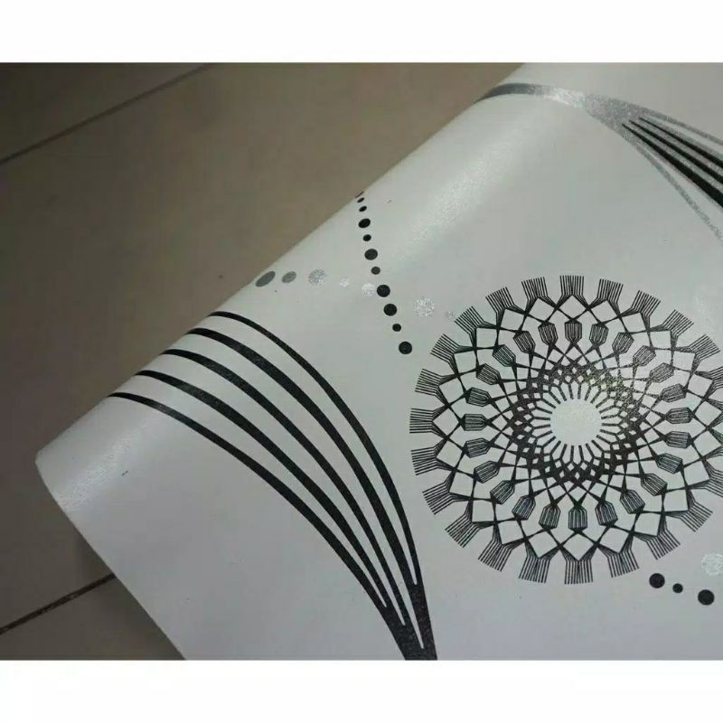 Wallpaper Dinding Motif Cakra Hitam 10m x 45cm