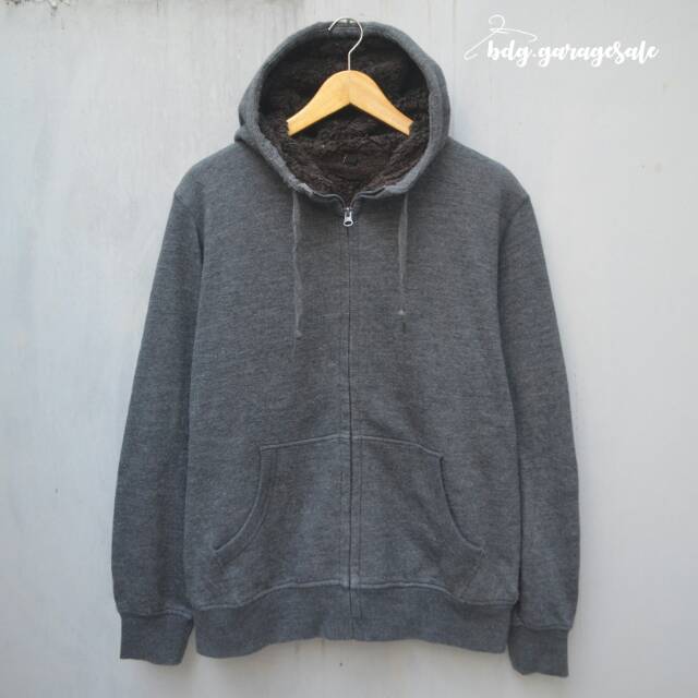 uniqlo zipper hoodie
