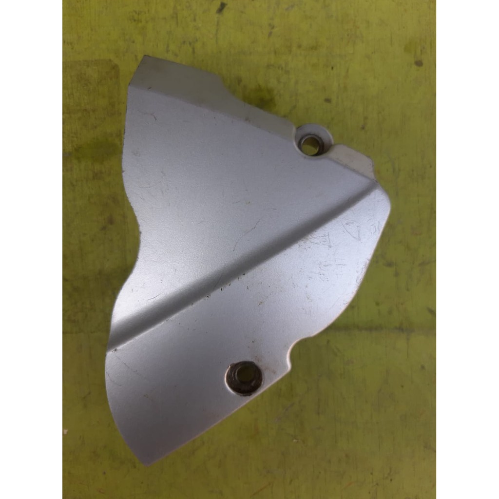 COVER TUTUP GIR GEAR DEPAN YAMAHA VIXION OLD LAMA. NEW VIXION NVL 2013. ORI ORIGINAL