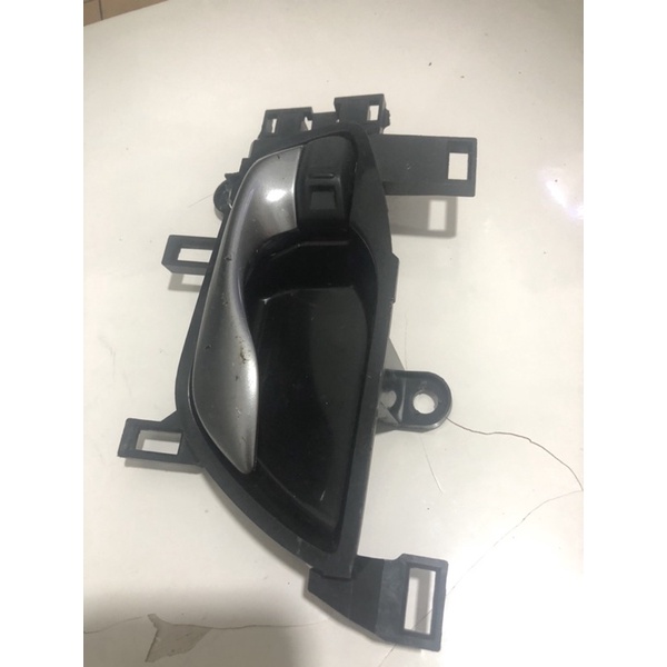 handle pintu dalam honda CRV turbo