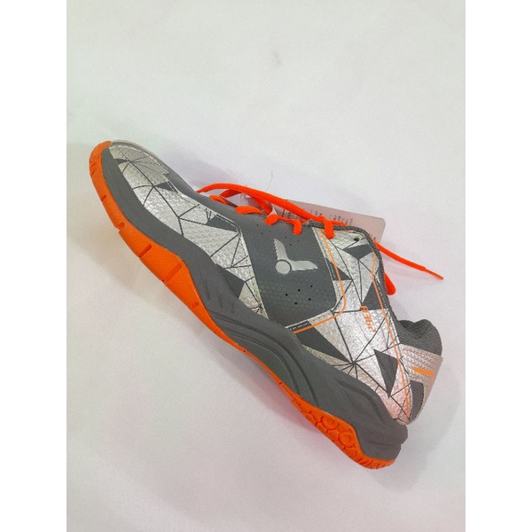 SEPATU BADMINTON VICTOR A362