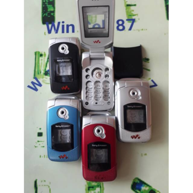 Casing Sony Ericsson W300 / W300i plus tulang