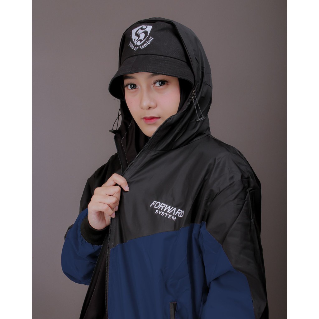 Jaket Parasut Wanita Olahraga Jogging Lari Waterproff Forward System