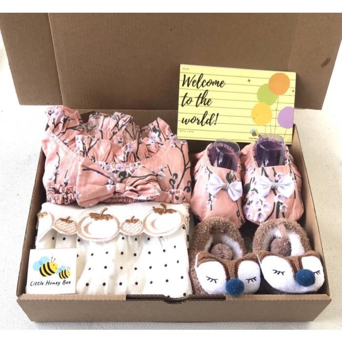 

Hampers | Hampers Bayi Cewek /Hampers Newborn /Kado Bayi /Kado Lahiran 0-6Bln