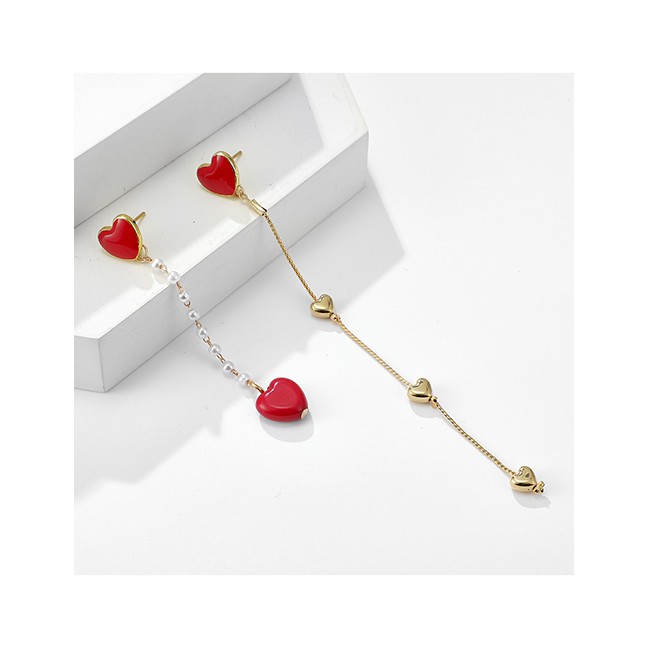 LRC Anting Tusuk Fashion Red Love Asymmetric Earrings D50745