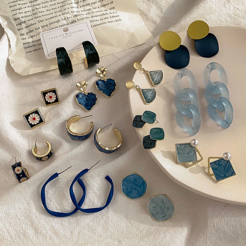 2023anting Gaya Korea Baru Fashion Wanita Anting Retro Mutiara Stud Earrings