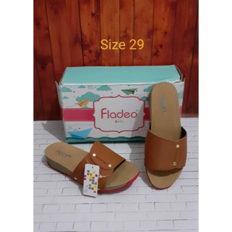 Sandal anak fladeo