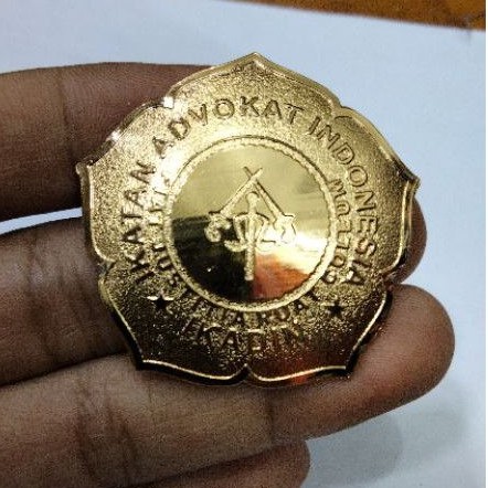Pin ikatan advokat indonesia (IKADIN) magnet