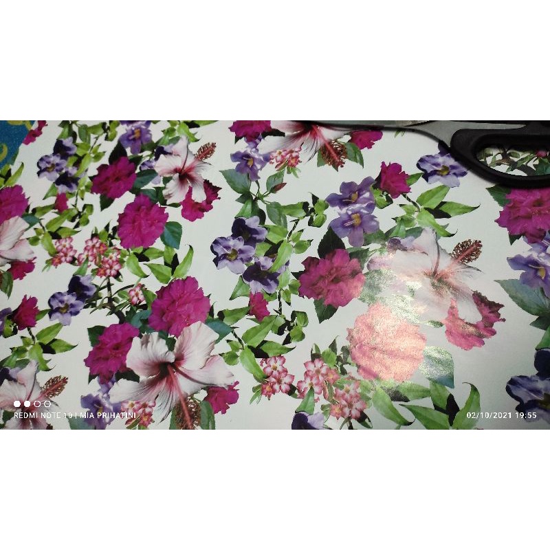 

TAMBAHAN KERTAS KADO