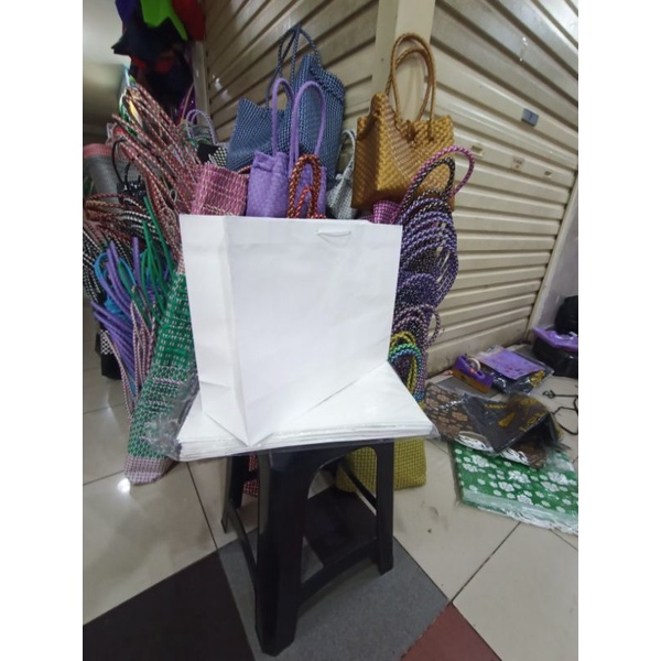 

paper bag xl nyamping putih polos isi 12 pcs
