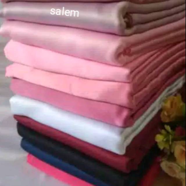 Hijab segiempat satin armani warna salem