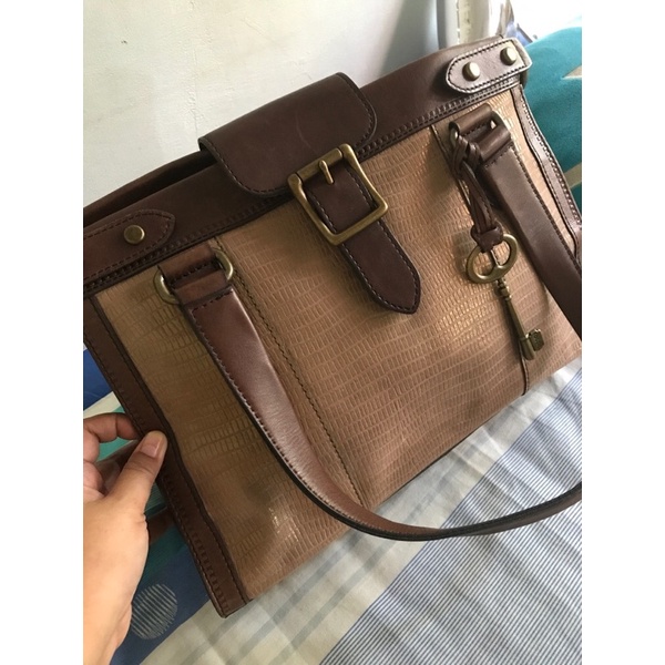 preloved Fossil Shoulder bag authentic