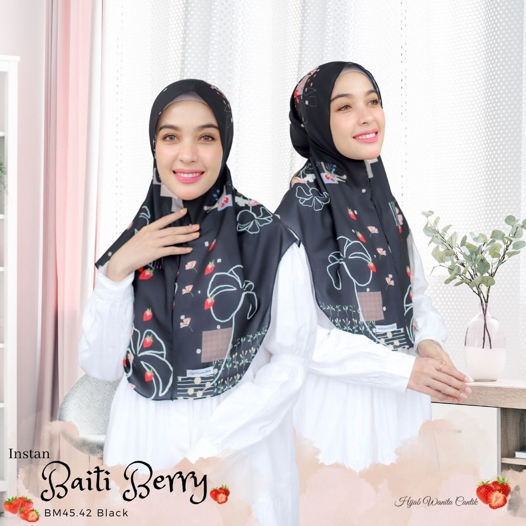 Hijabwanitacantik - Instan Baiti Berry - BM45.42 Black | Hijab Instan Bergo | Jilbab Instan Motif Printing Premium