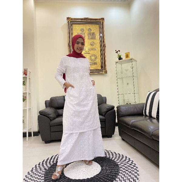 SETELAN ROK PUTIH /SETCELWANITA /BAJUMUSLIM