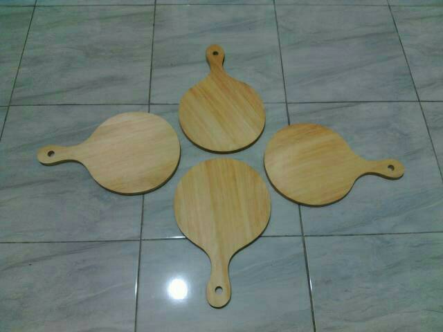 Talenan / Telenan / Telnan Kayu Pinus diameter 20cm/ Wooden Cutting Board / Talenan Pizza