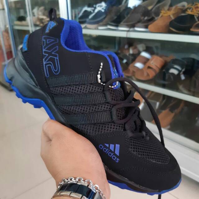 Adidas AX2