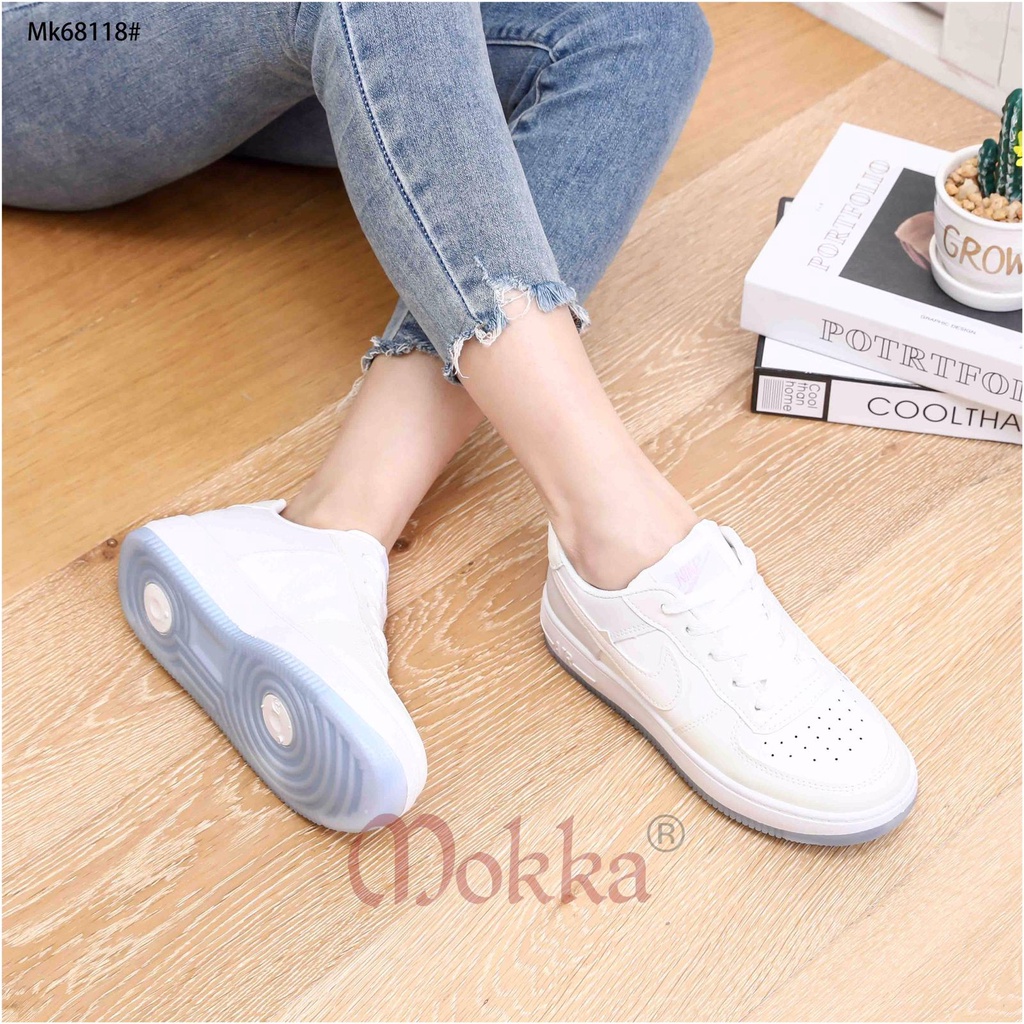 Mokka Comfort Shoes Low UV Reactive MK68118