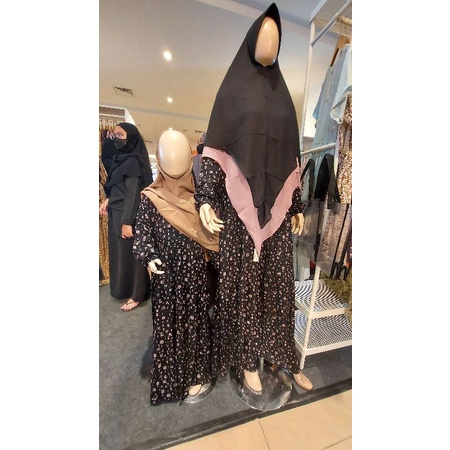 Atelier Angelina Bella A Letters Black Pink