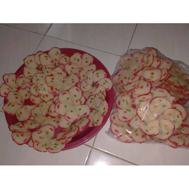 

Krupuk ikan mujair