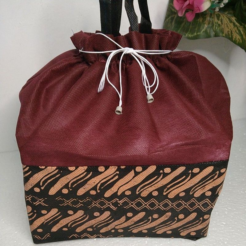 PROMO Tas hajatan spunbond serut TEBAL  batik 22