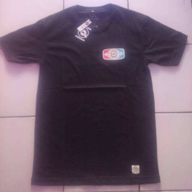 Kaos Distro Queen Beer