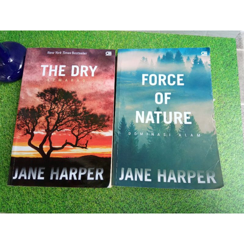 The Dry and Force Of Nature : Jane Harper