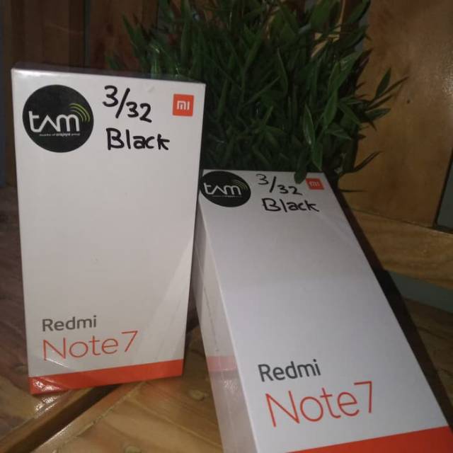 Xiaomi note 7 (3/32 garansi TAM) BLACK & BLUE