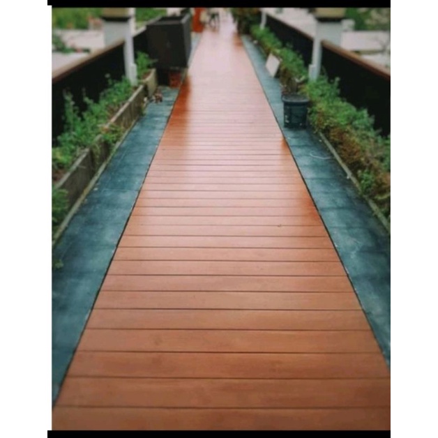 Conwood Deck 12