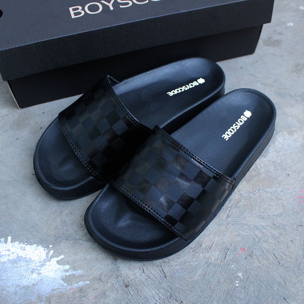 Sandal Slip On Pria Distro Terbaru Boyscode Catur Checkerboard Hitam / Sandal Slop / Sandal Slide Pria