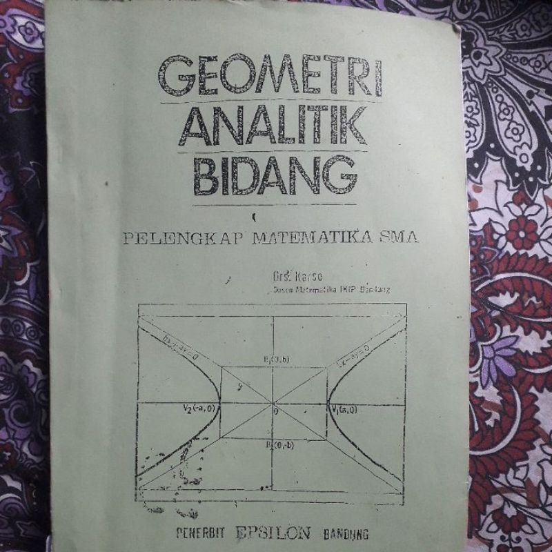 Buku Geometri Analitik Bidang Drs.Karso