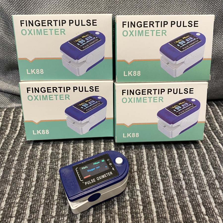 Fingertip pulse oxymeter Fingertip oximeter SpO2 LCD Full Colour LK88 Pengukur Saturasi Oksigen