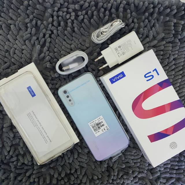 Vivo S1ram 4gb internal 128gb second bekas pakai