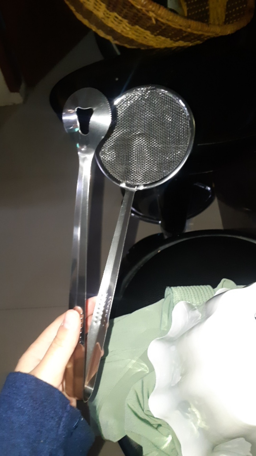 Jepitan Gorengan Dengan Tirisan Minyak Tebal 1mm- Bahan Stainless