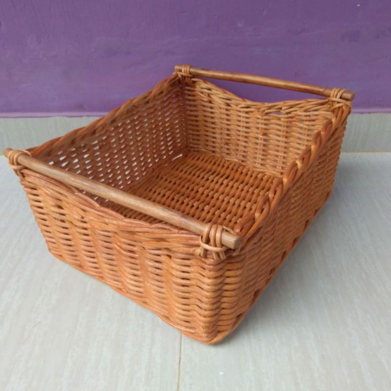 Keranjang rotan kotak persegi handle besar 37x30x16 cm