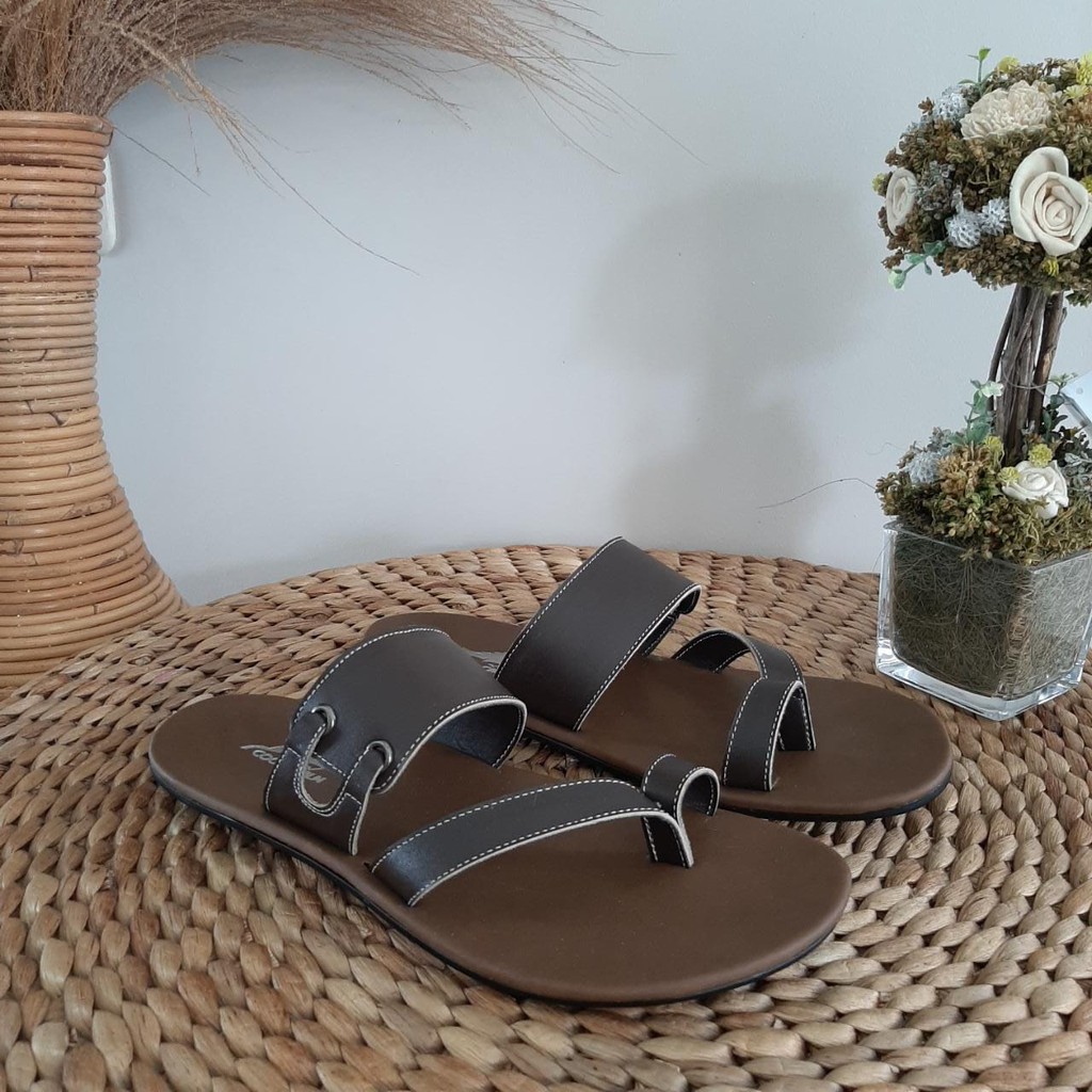 Sandal Pria Casual Kulit Terbaru Sendal Cowok Asli Garut