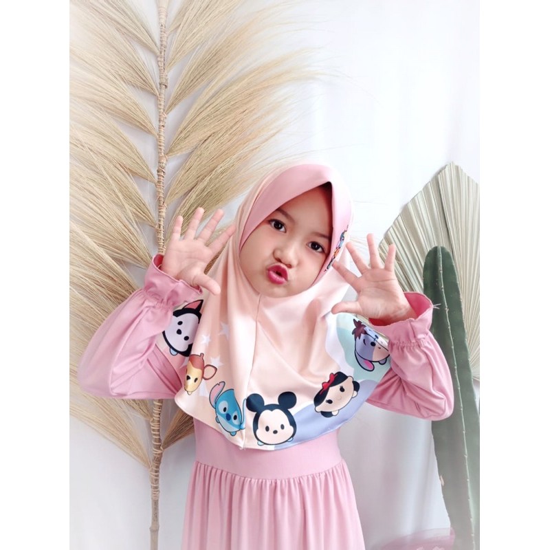 hijab instant anak TSUM-TSUM, hijab karakter , bergo anak , hijab instant printing