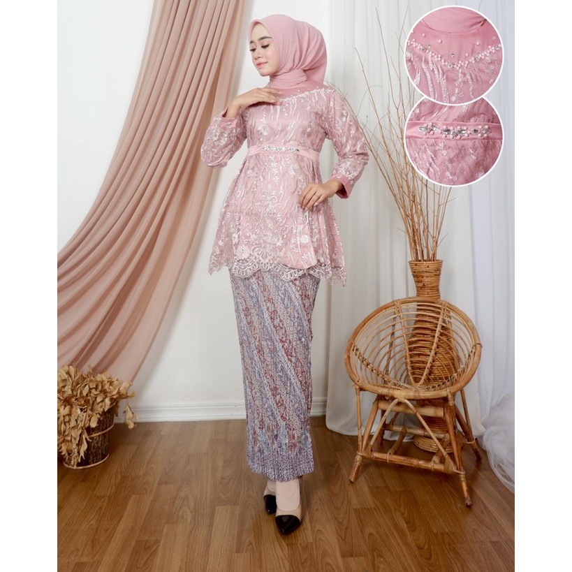 Permata Olshop / Kebaya Brokat Shabira JN / Kebaya Lamaran / Kebaya Wisuda Modern / Blouse Tunik Modern