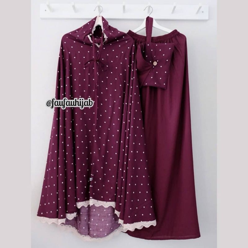 Mukena Faufau butik Selma polka Marun