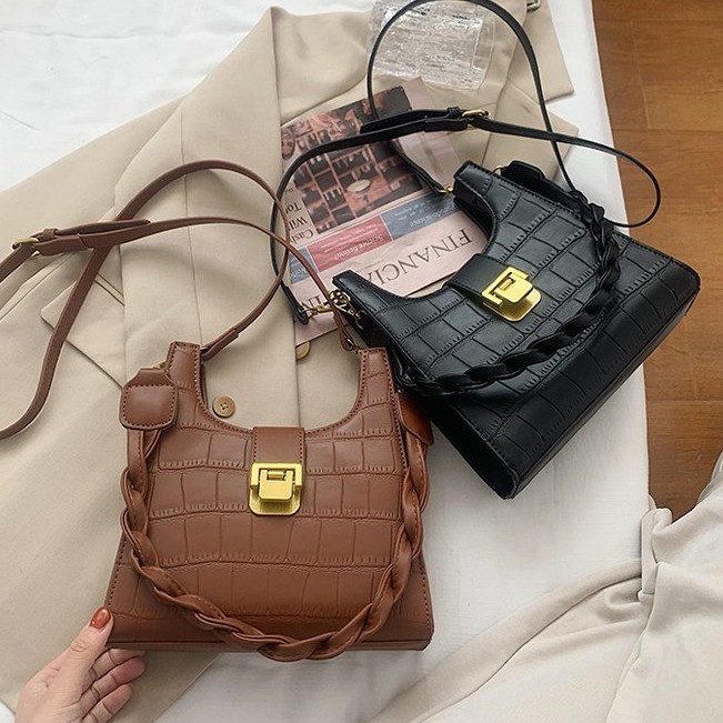 (2PC BISA IKG)GTBI99885794  New Arrival  !!!  Tas Selempang  Tas Wanita Import  Premium Terbaru