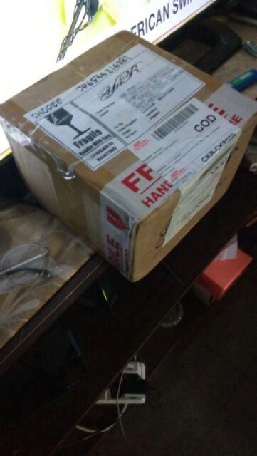 Ring Box / Ring Bearere Terrarium Gold