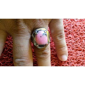 batu red borneo kalimantan super natural