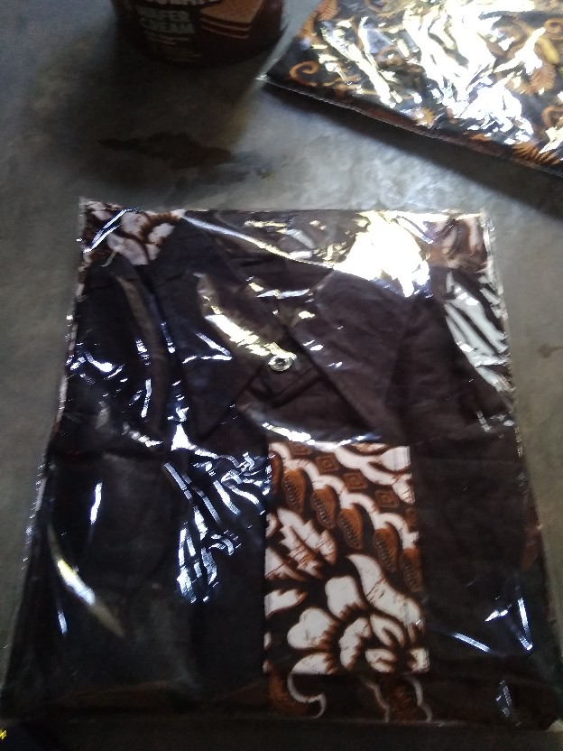 Kemeja Batik Pria Lengan Pendek  Bswart  Hrb026
