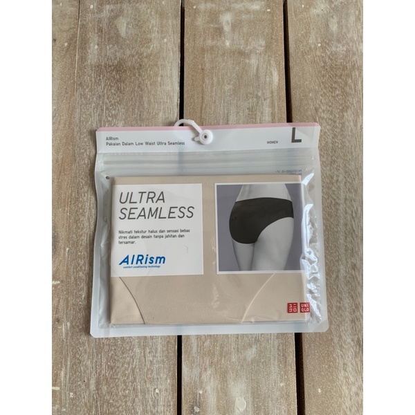 Uniqlo Airism Celana Dalam Ultra Seamless Panties (Hiphugger /low waist)