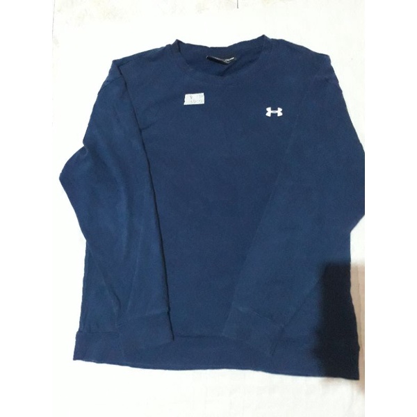 crewneck /sweater/jaket UNDER ARMOUR second like new